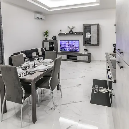 - House With Private Jacuzzi Rosolini