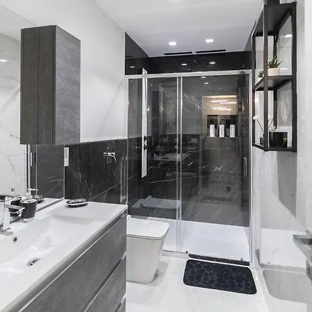 - House With Private Jacuzzi * Rosolini